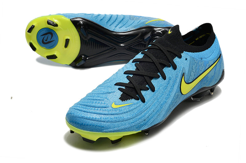 Chuteira Nike Phantom GX2 Elite Campo FG