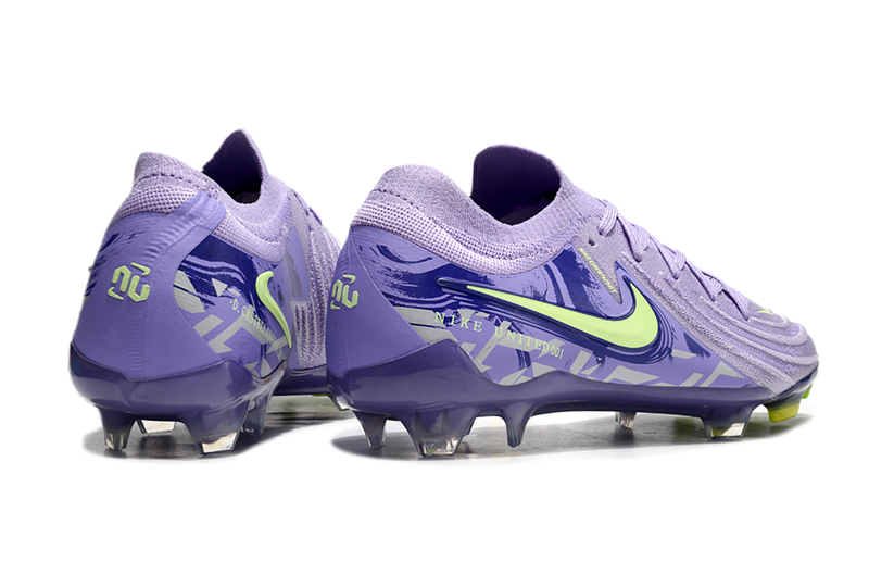 Chuteira Nike Phantom GX2 Elite Campo FG