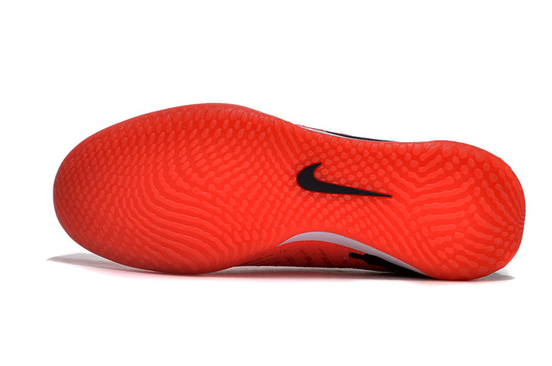 Chuteira Nike Phantom GX Elite IC Futsal